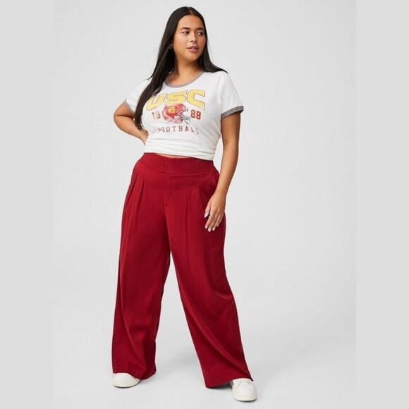 New TORRID Pleated Wide Leg Stretch Challis High-Rise Pants Red Baggy Relaxed - Picture 11 of 11